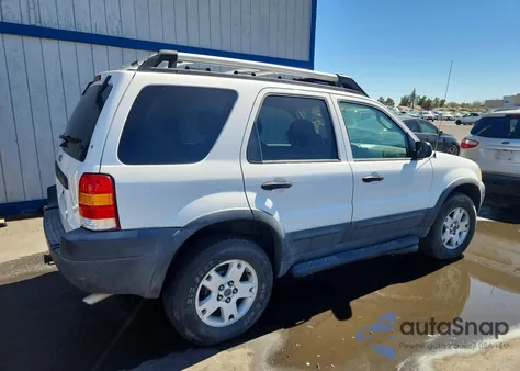 2004 Ford Escape Xlt из США, поврежденный, VIN 1FMYU031X4KA98214